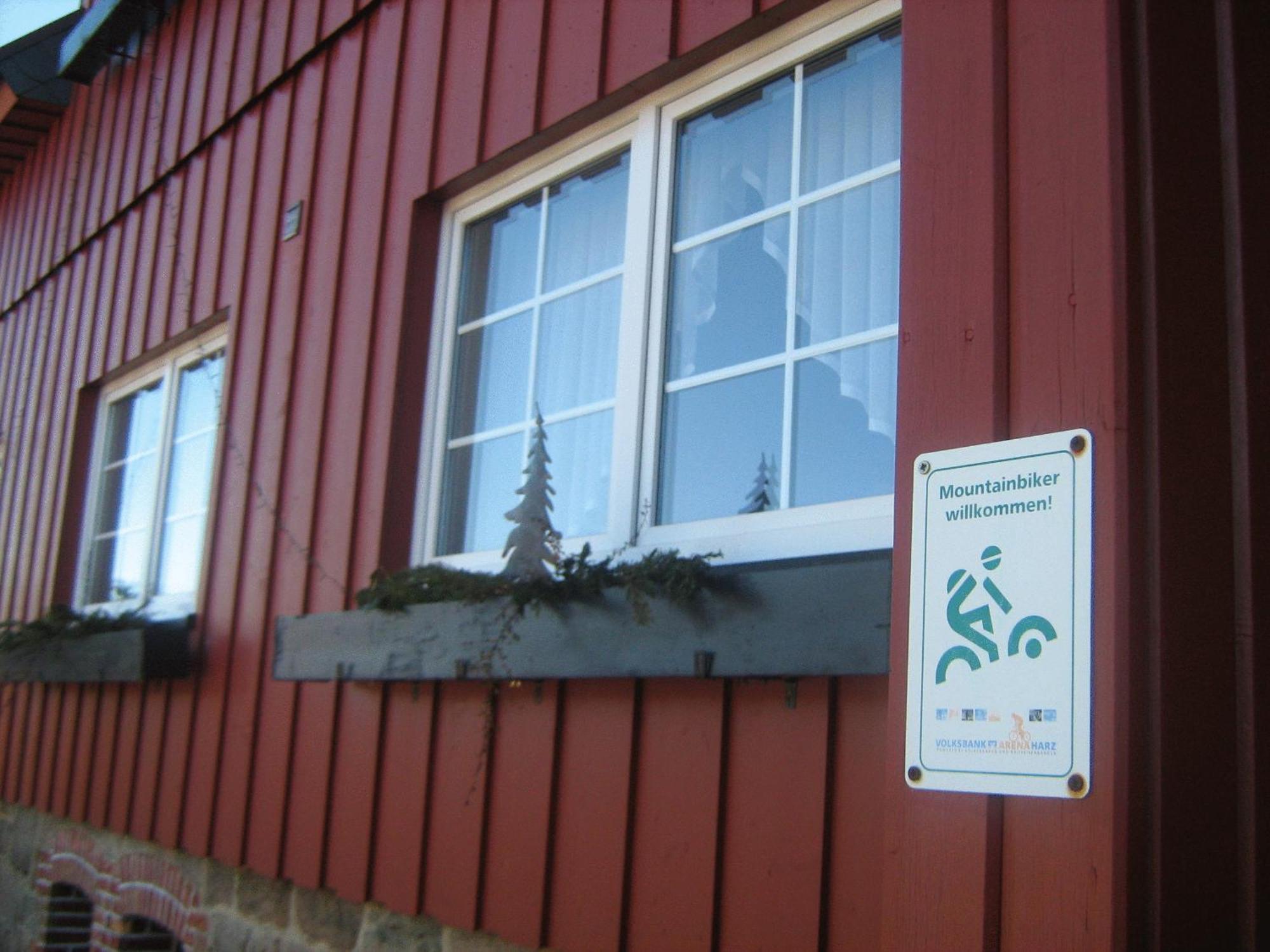 Guest house Kleines Berghaus 3*